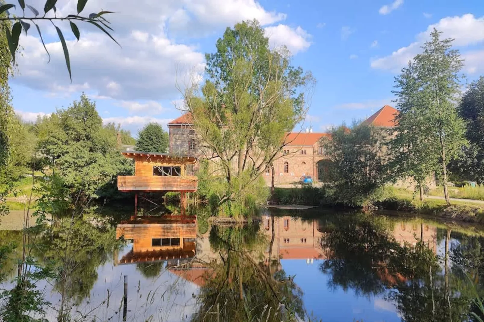 TH2 - Außenbereich Sommer