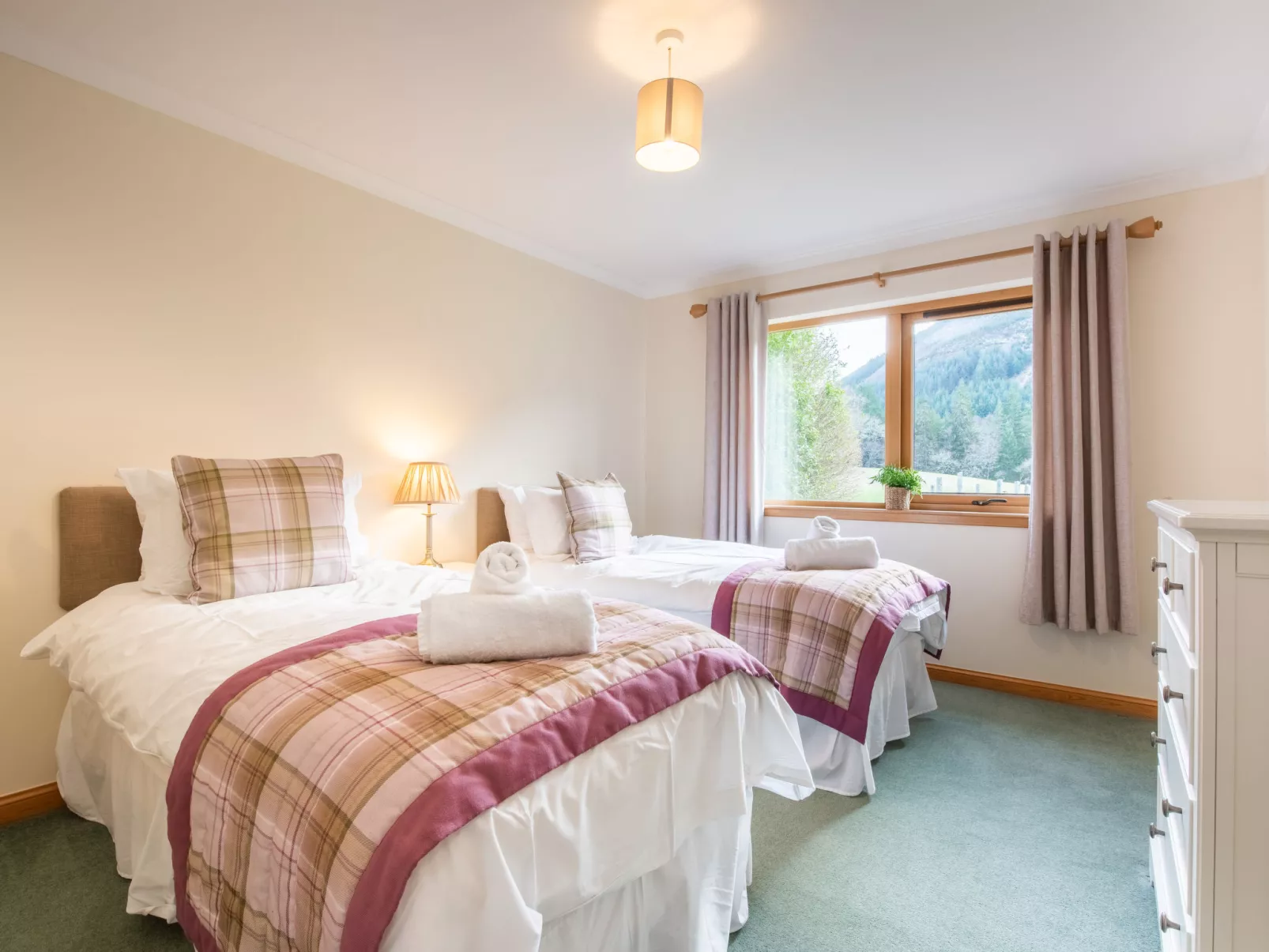 Glenmoriston Estate (2 cottages) - Dedans