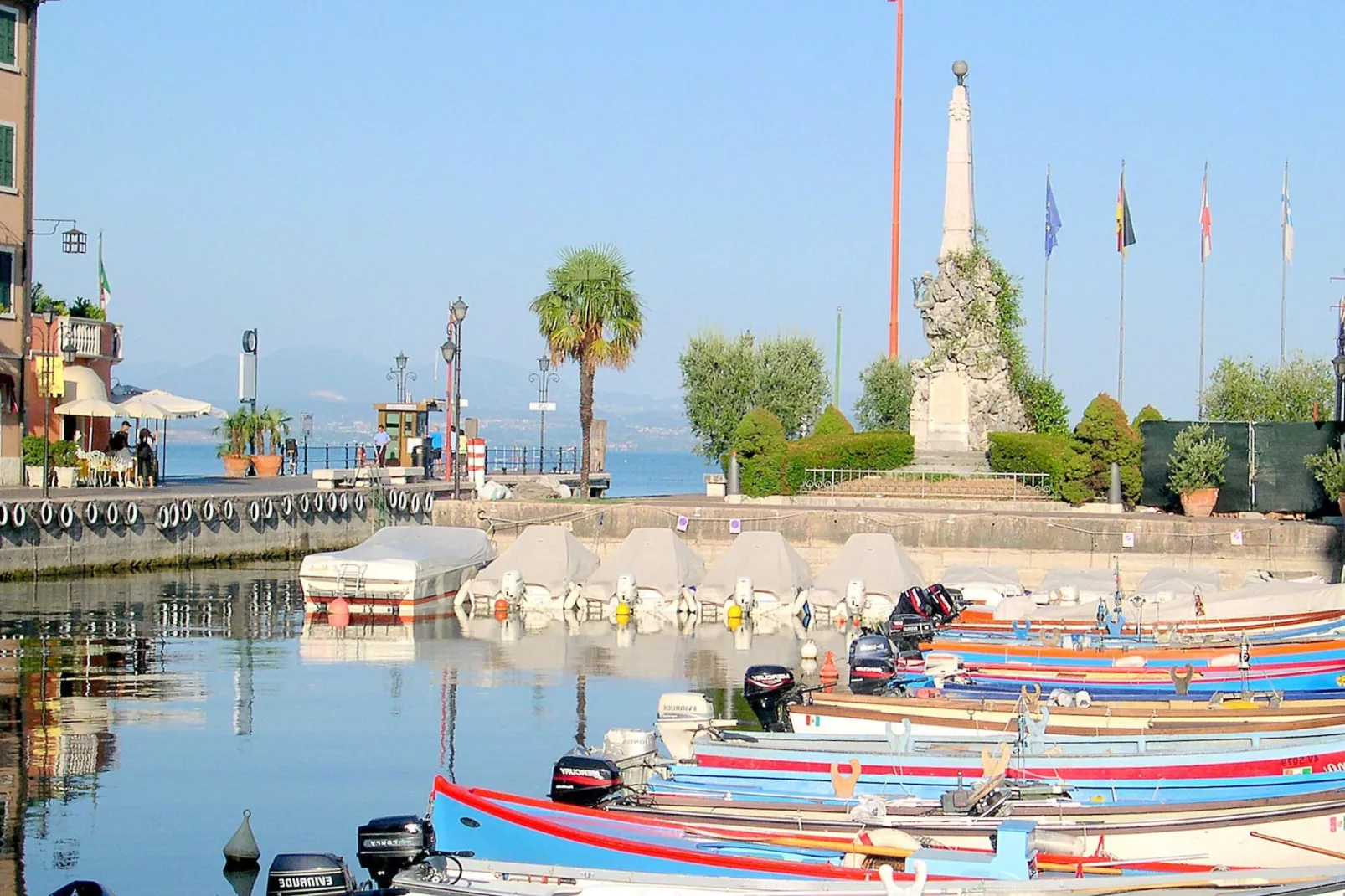 Sole del Garda II-8 - Areas within 5km in summer