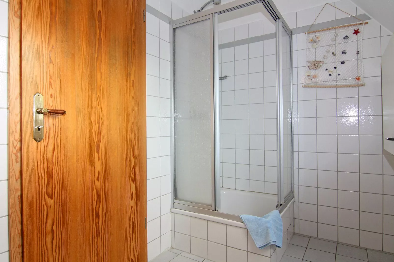 Reihenhaus Ursula 68 m²-Badezimmer