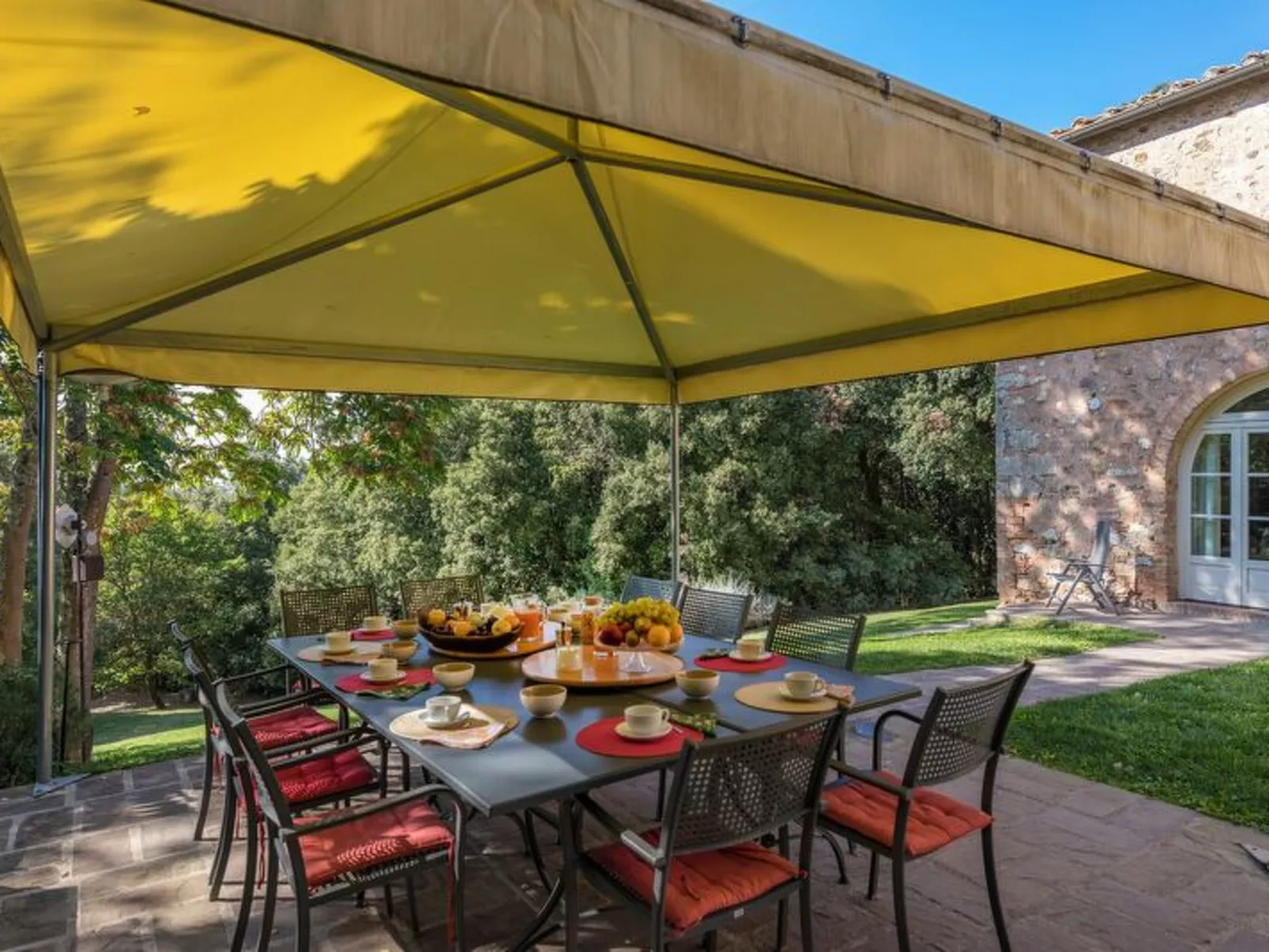 Villa Linchiano - Outside