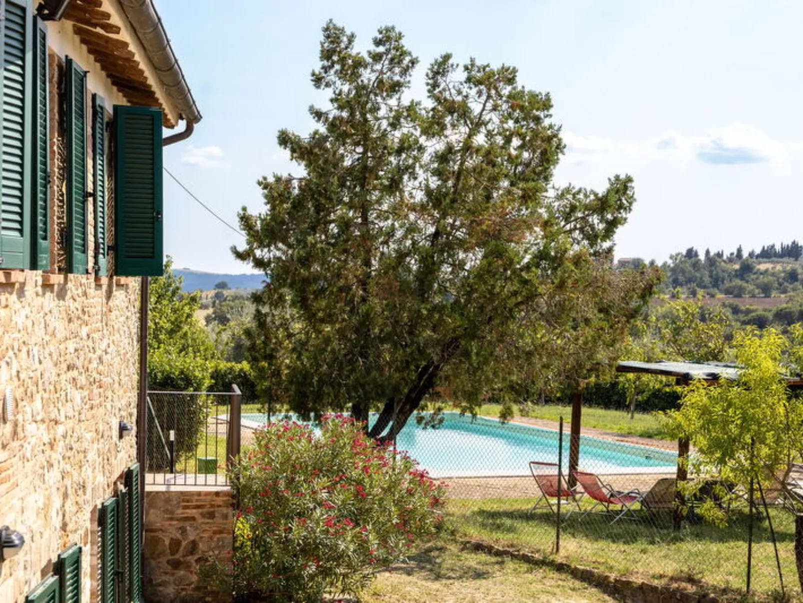 Il Pino Apartment - Draußen