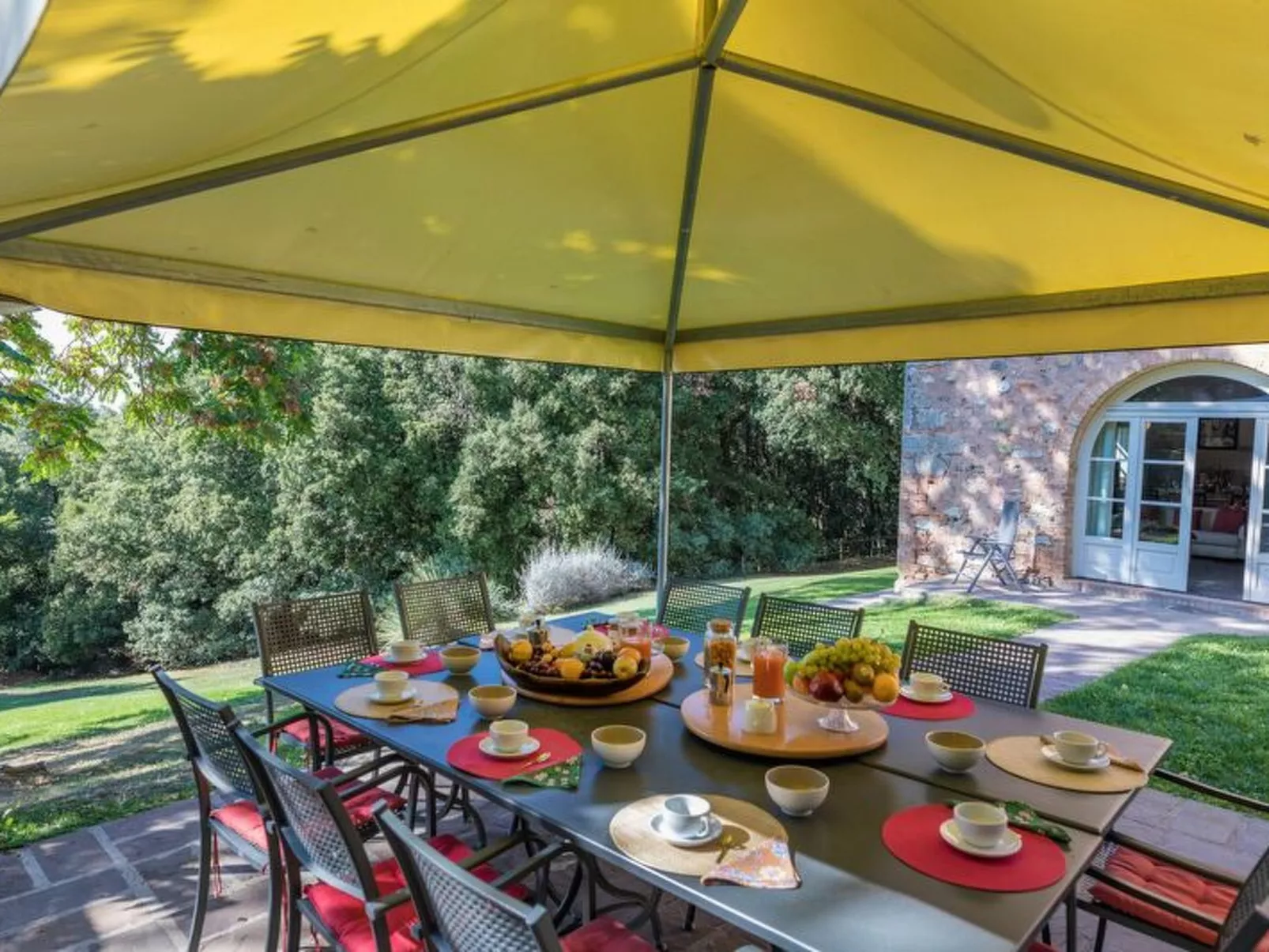 Villa Linchiano - Outside