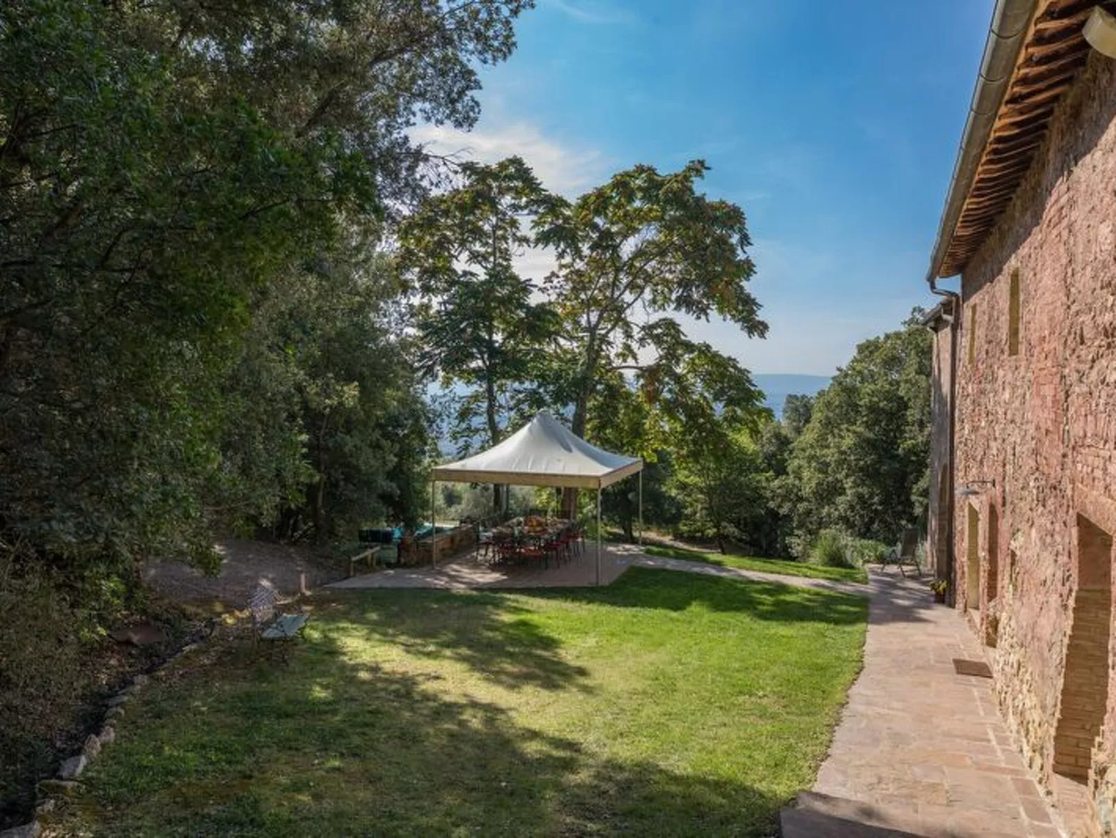 Villa Linchiano - Outside