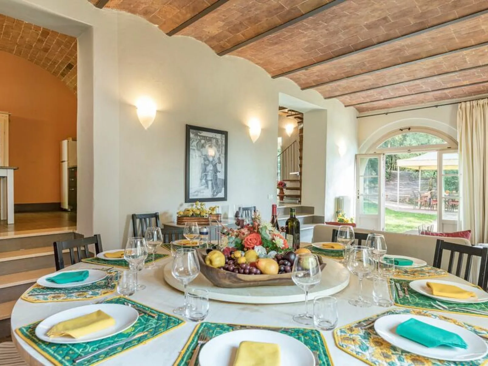 Villa Linchiano - Inside