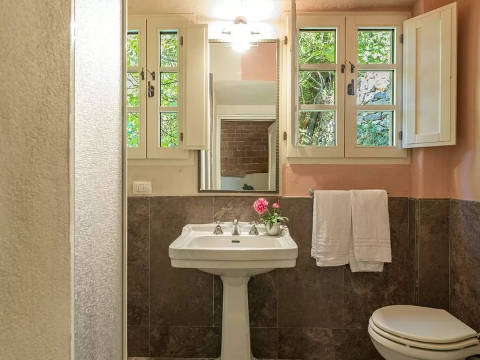 Villa Linchiano - Image-tags.info