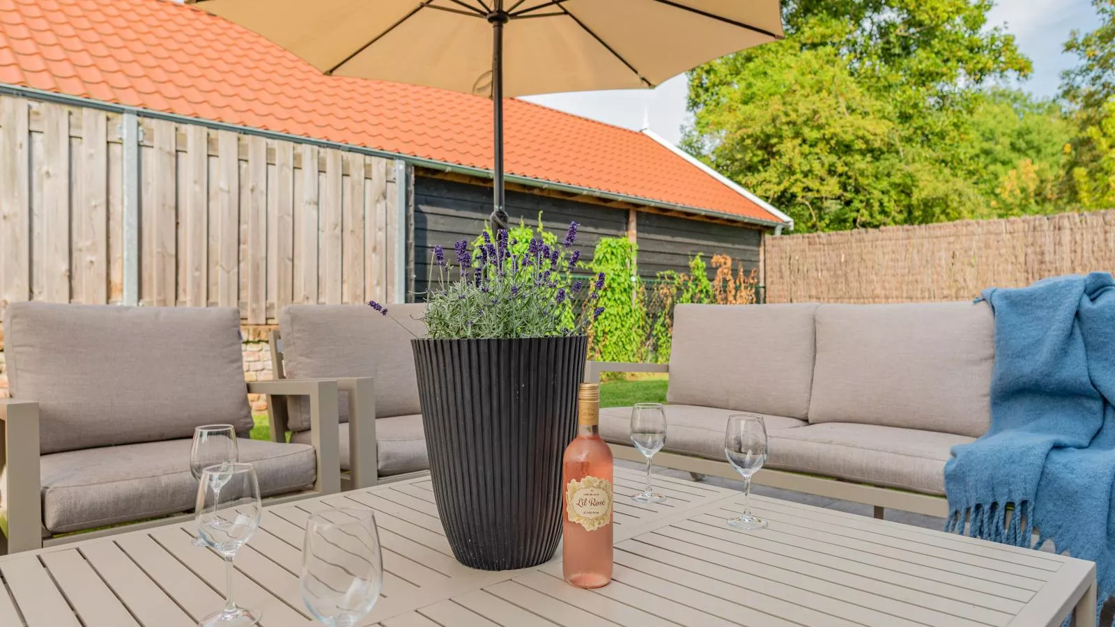 Zilte Duinen - Garten Sommer