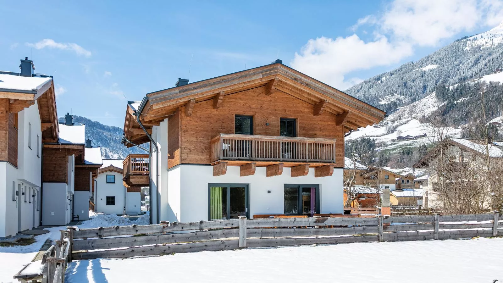 Chalet Joep - Exterior in winter