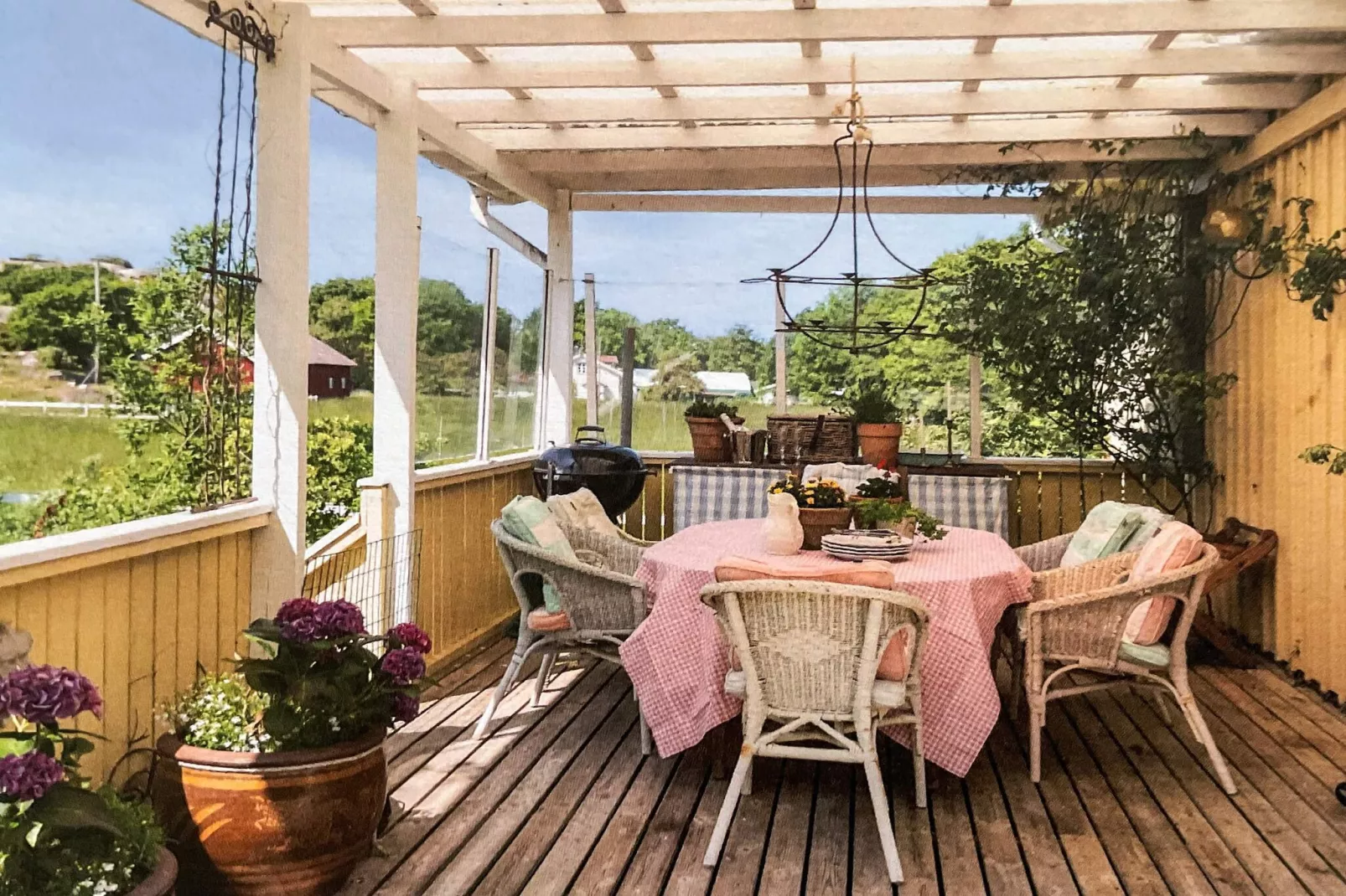 8 person holiday home in KLÖVEDAL-By Traum