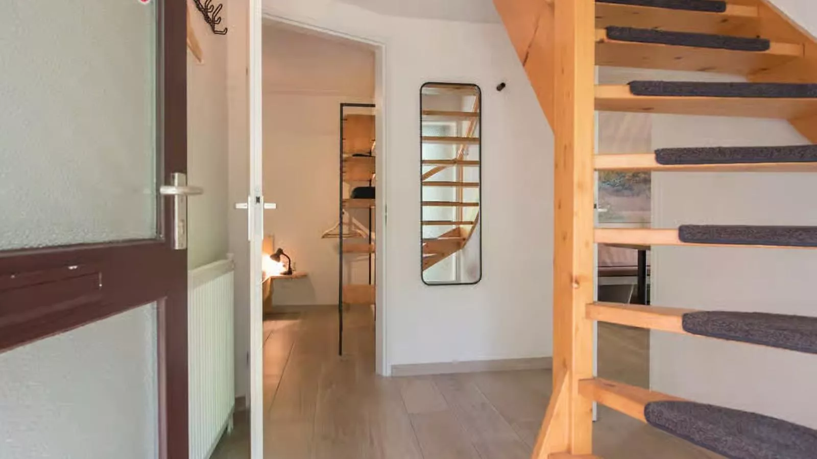 De Oeverzwaluw - Empfangshalle