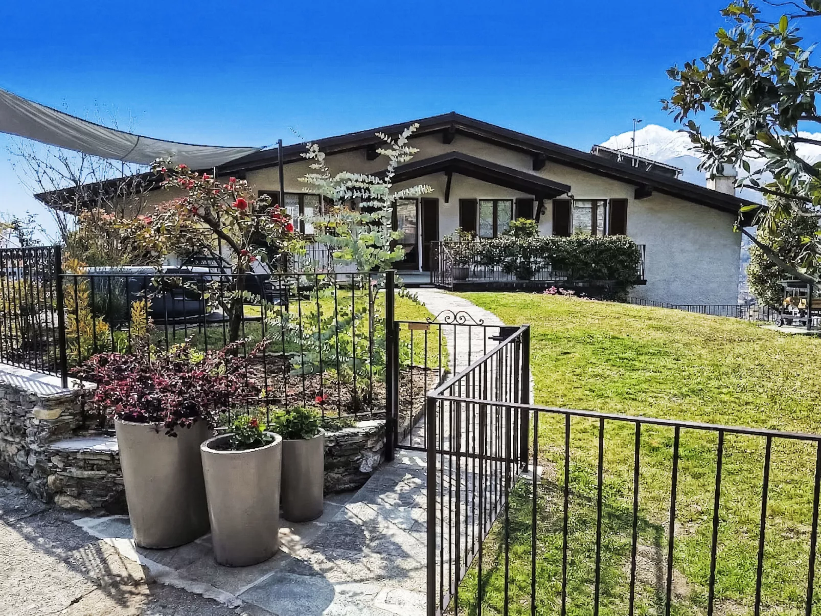 Bellavista - Draußen