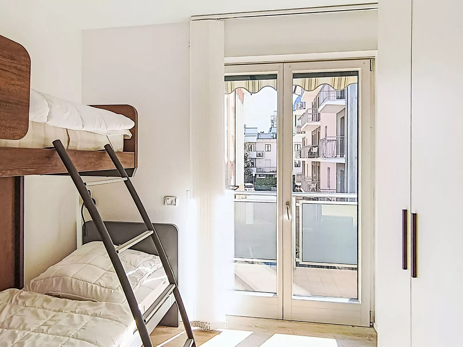 Family and Friends - Drinnen