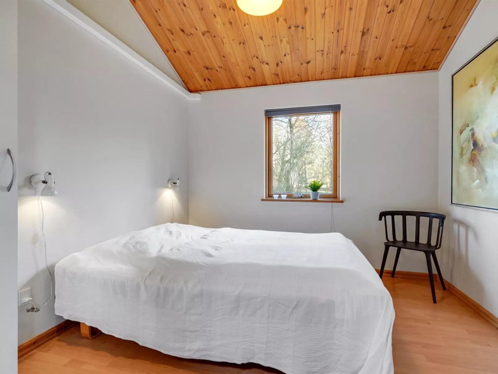 "Absalon" - 29km from the sea - Drinnen