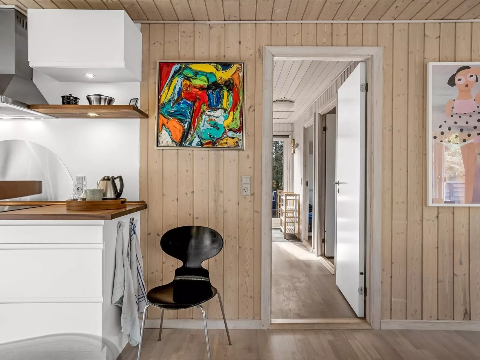 "Ayen" - 1.2km from the sea - Drinnen