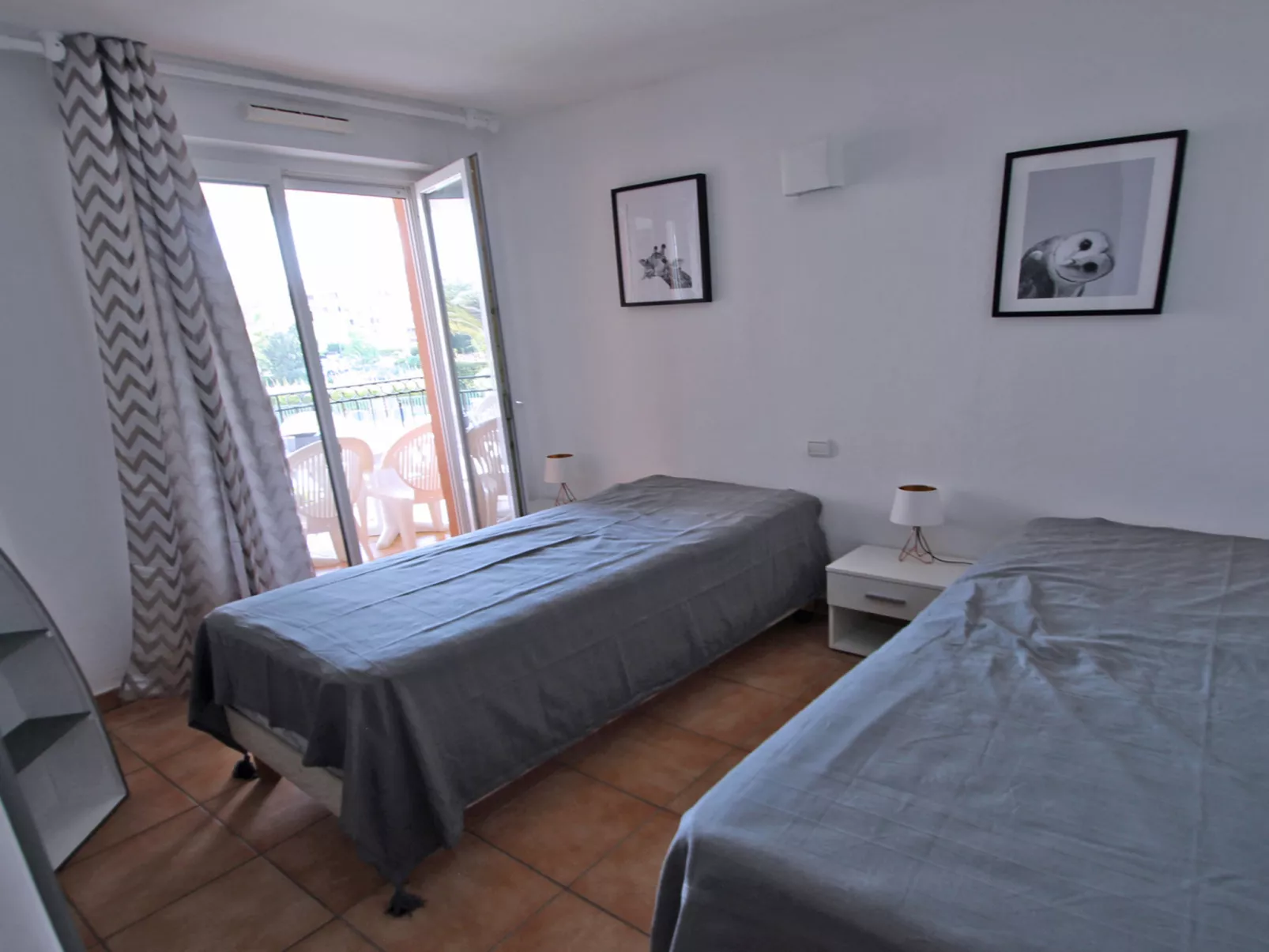 APT T3 - 4 pers - Schwimmbad Residenz - Klimaanlage - WiFi - Drinnen