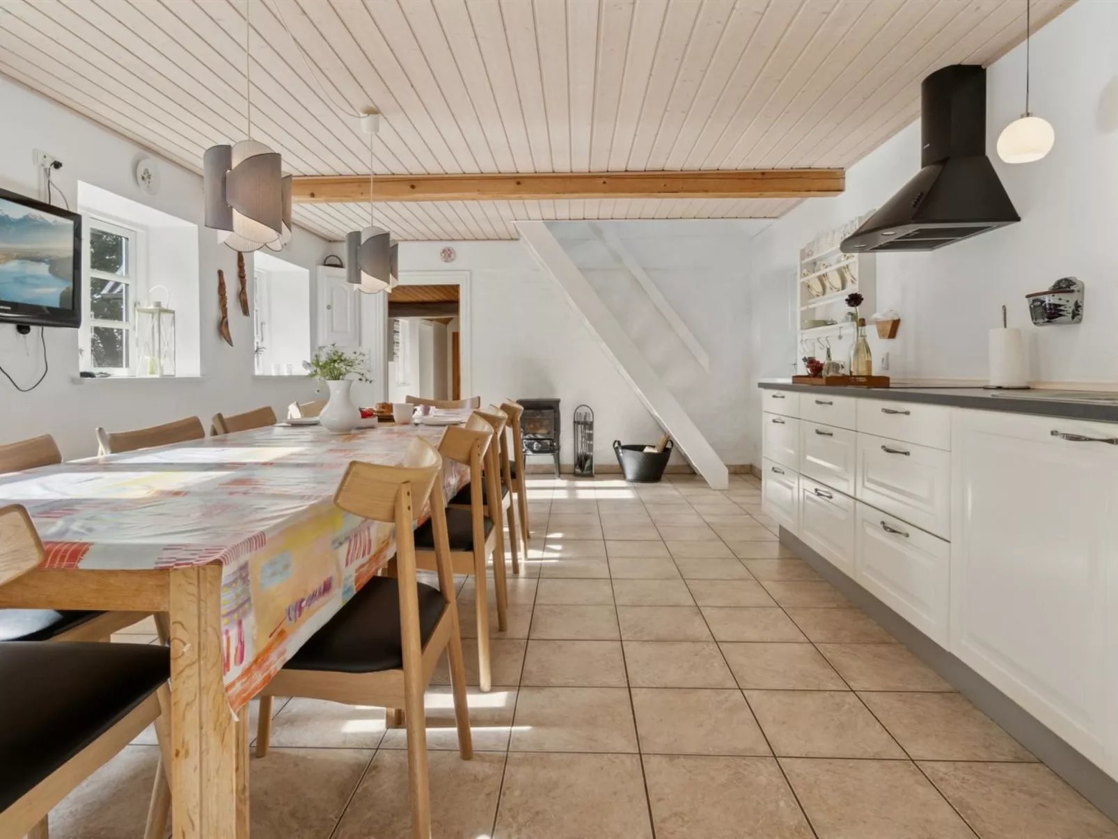 "Sigbritt" - 3.7km from the sea - Inside