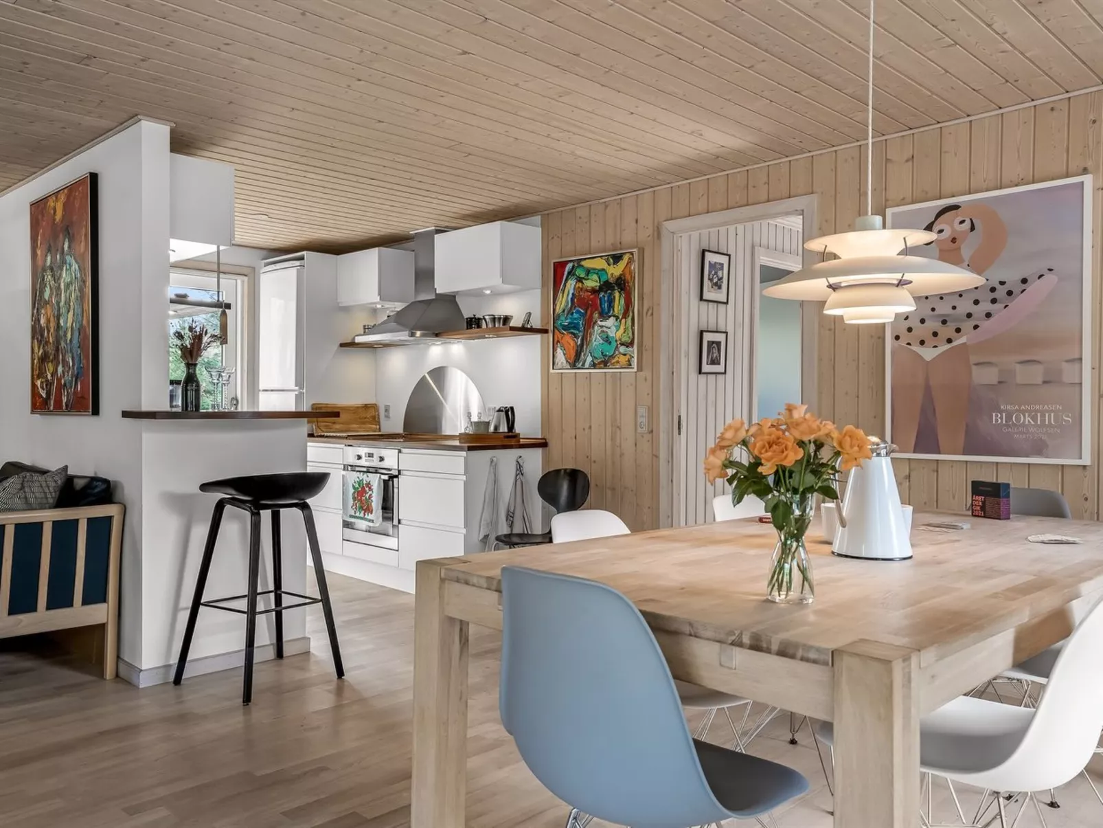 "Ayen" - 1.2km from the sea - Drinnen