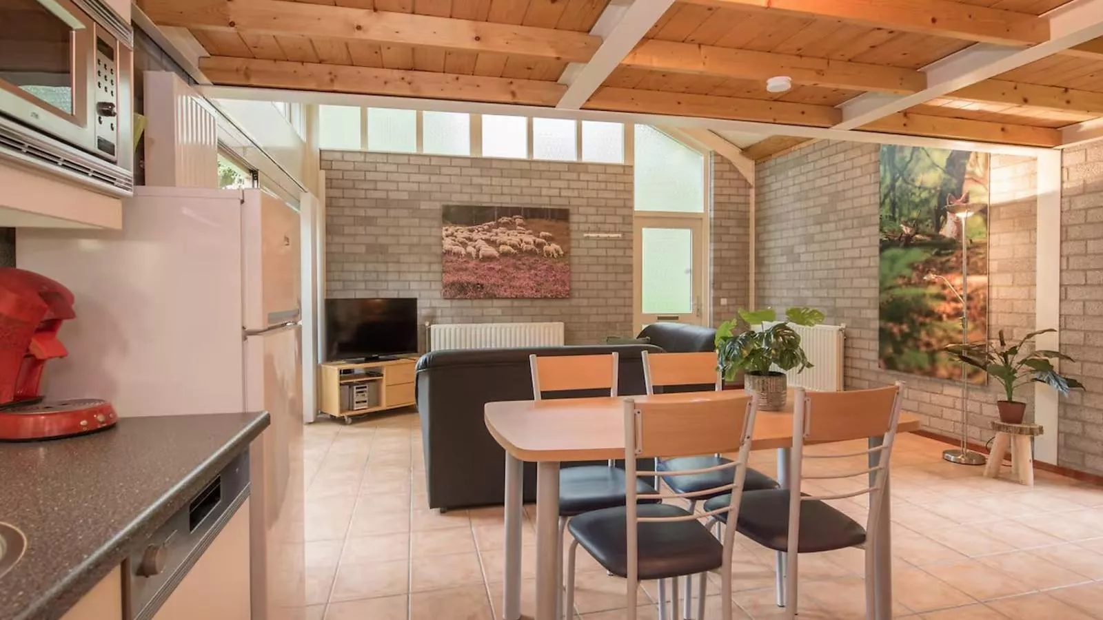 De Uitkijk - Dining room