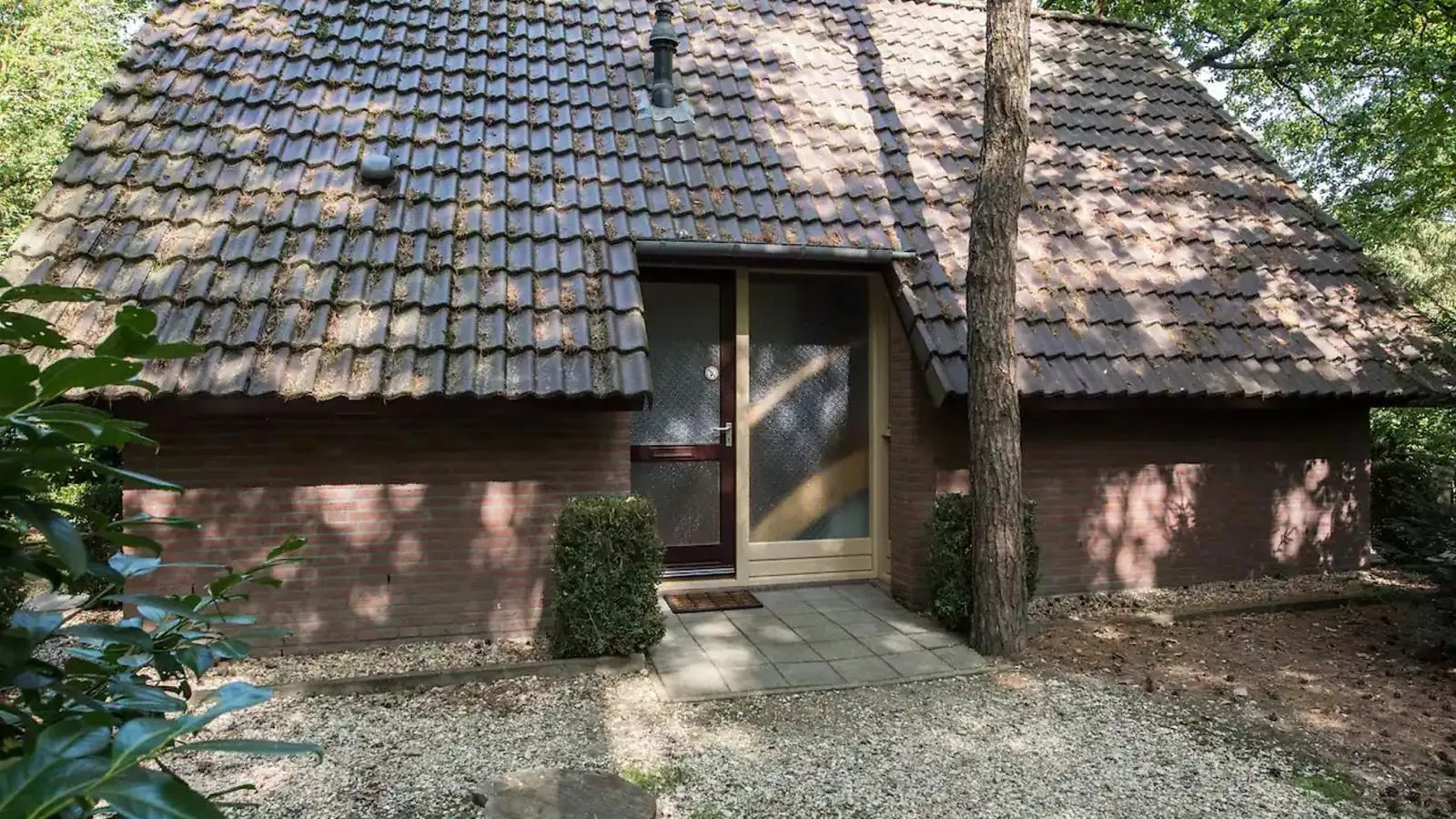 De Oeverzwaluw - Außenbereich Sommer