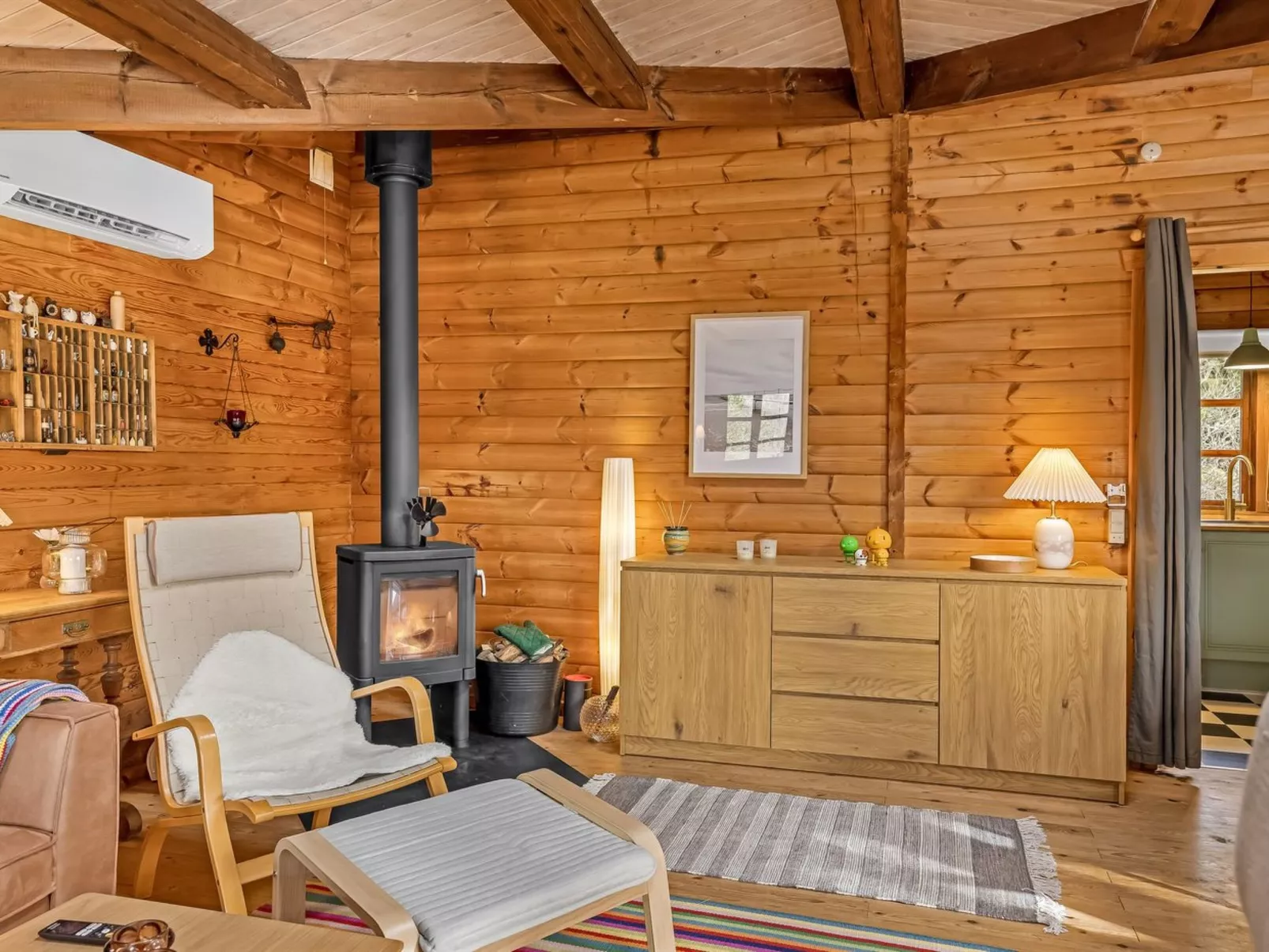 "Aksinja" - 500m from the sea - Inside