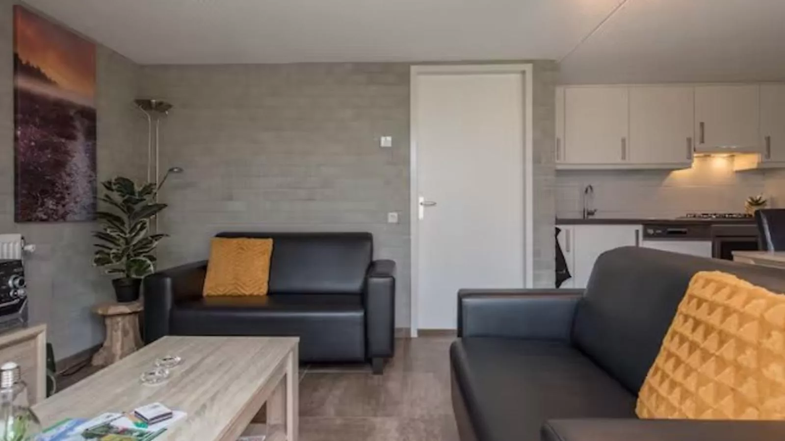 De Heischakel - Salon