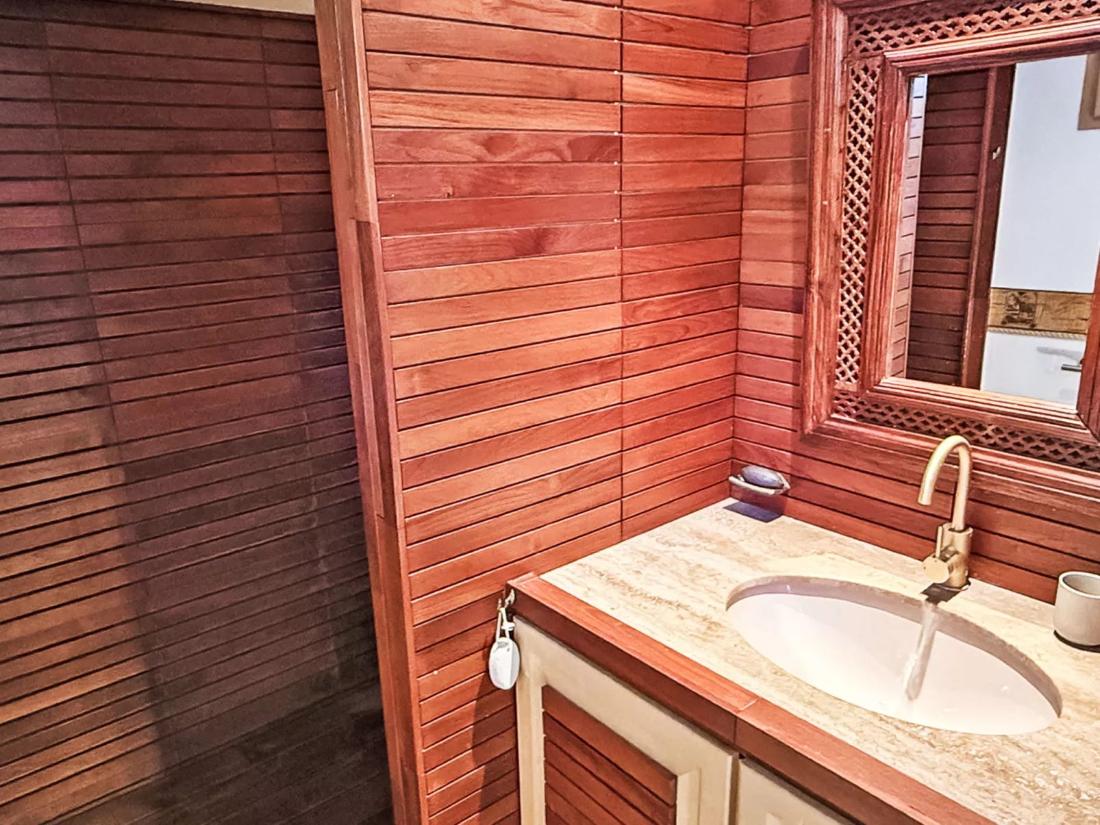 Villa 6 Chambres 12 Pers - Piscine - Clim - Wifi - Drinnen