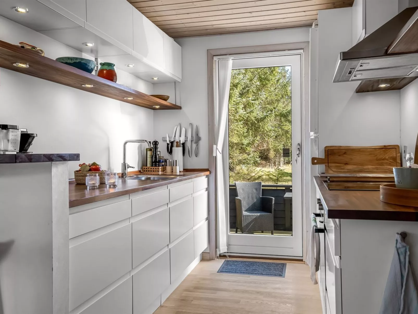 "Ayen" - 1.2km from the sea - Drinnen