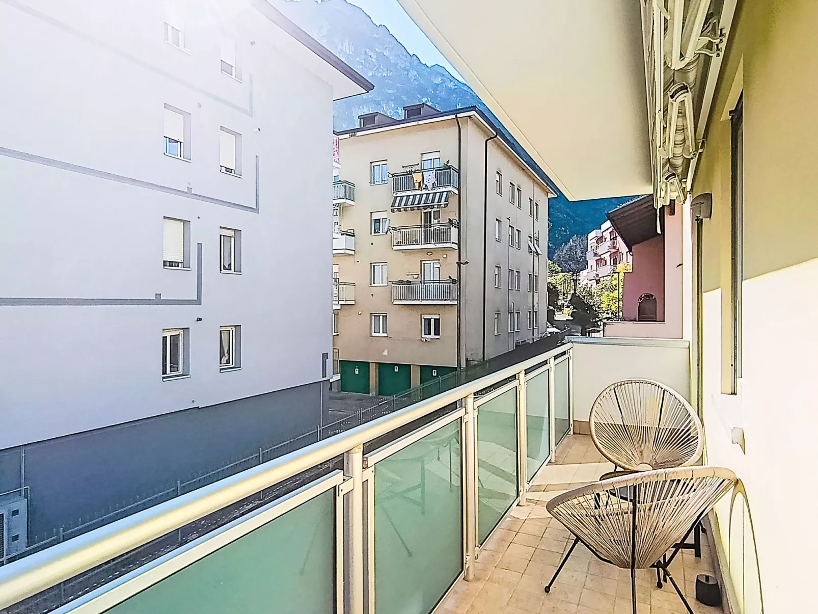 Family and Friends - Drinnen