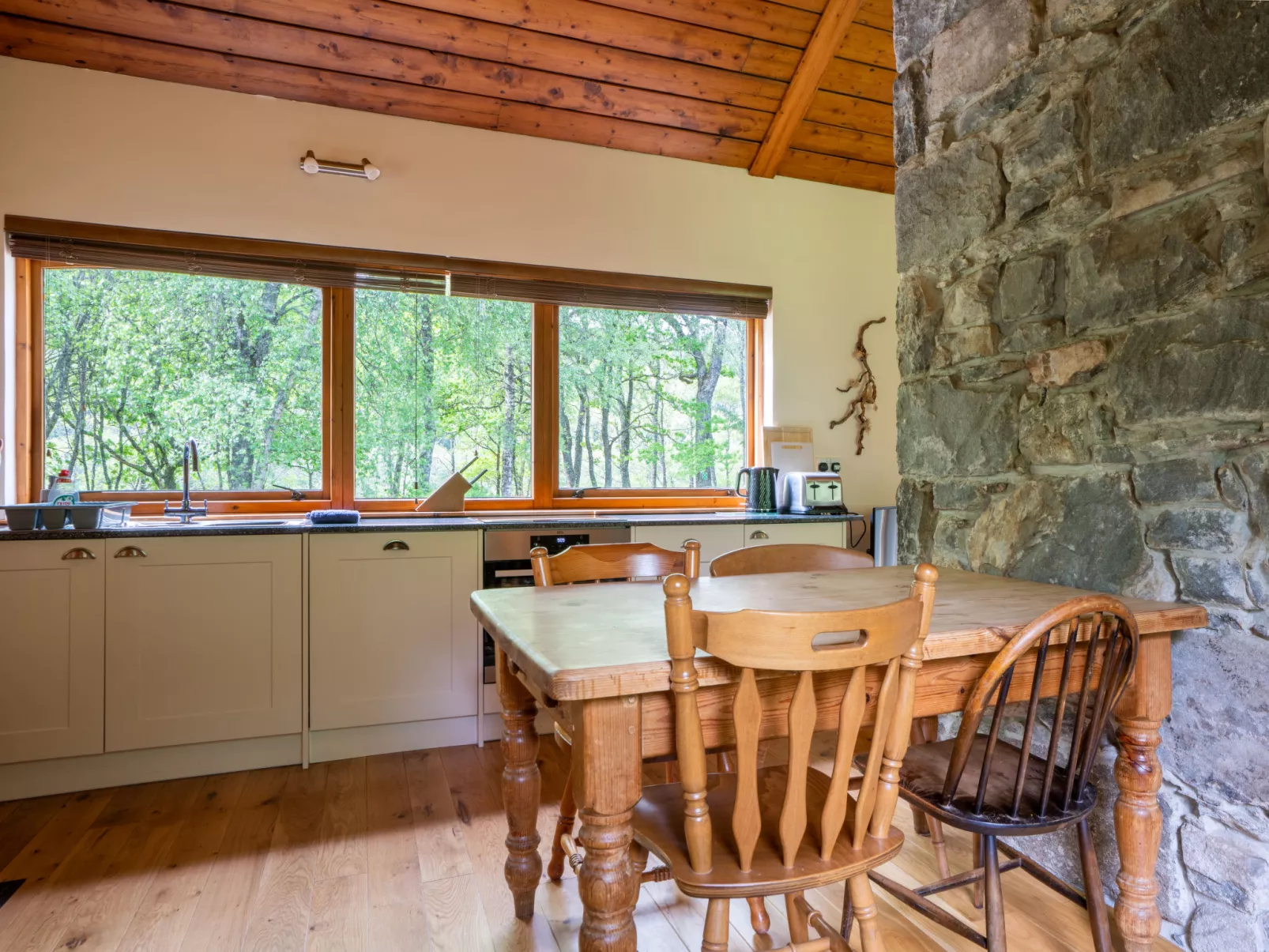 Fishermans Riverside Combi - Inside