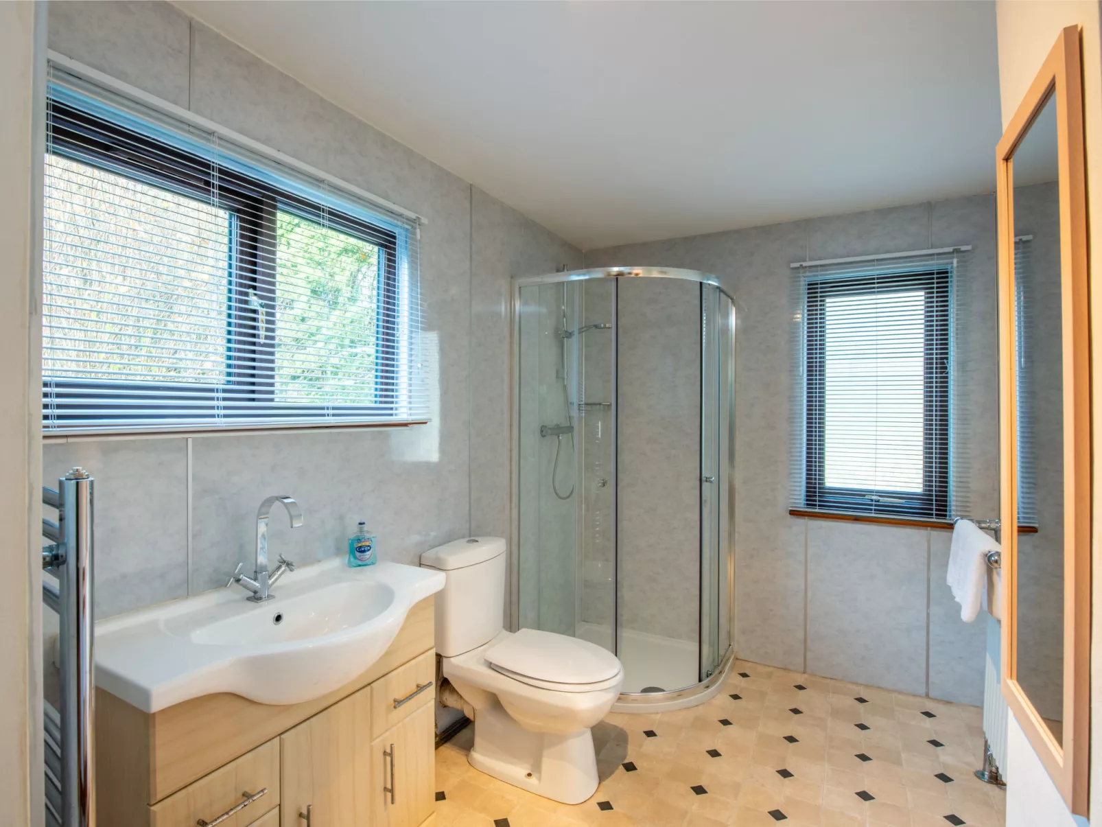 Fishermans Riverside Combi - Inside