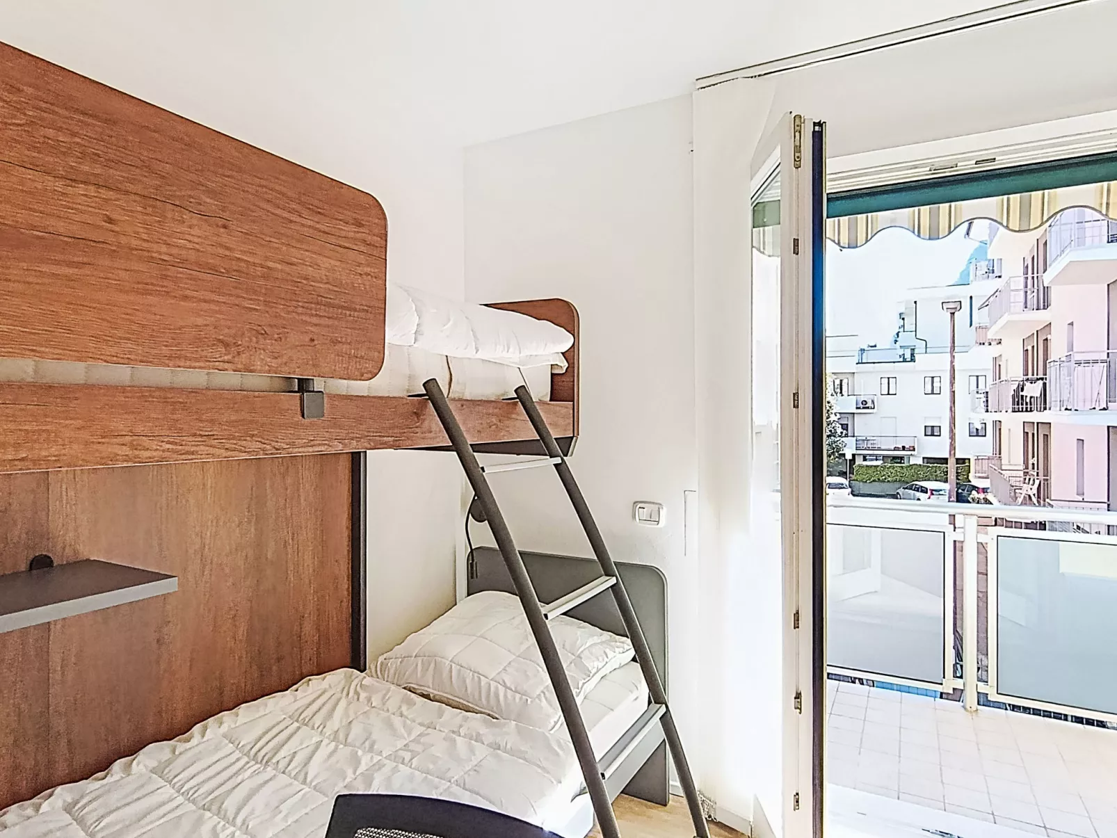 Family and Friends - Drinnen