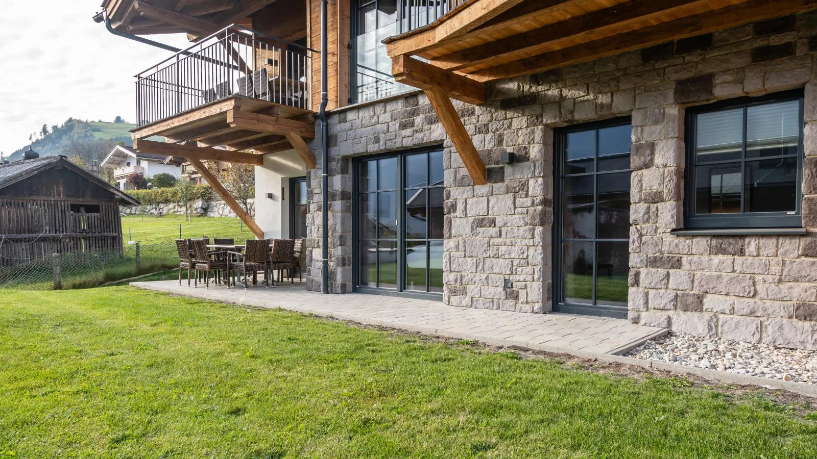 Luxury Tauern Suite Walchen Kaprun 5-Terrace balcony