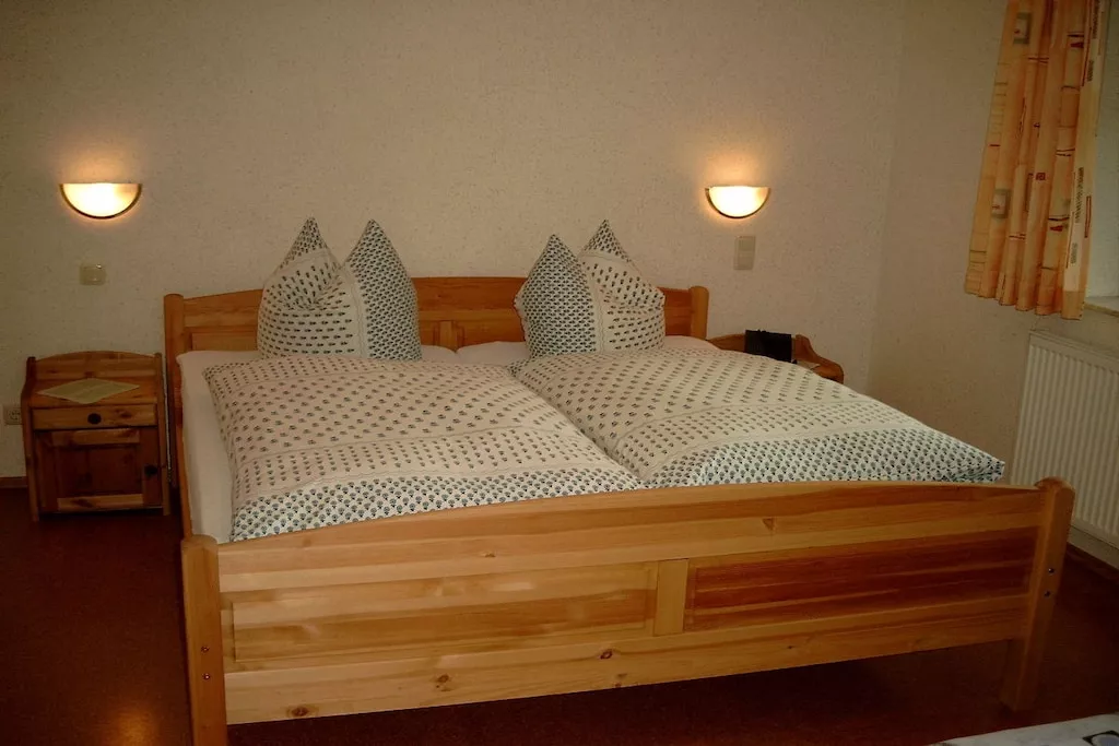 53479 - Schlafzimmer