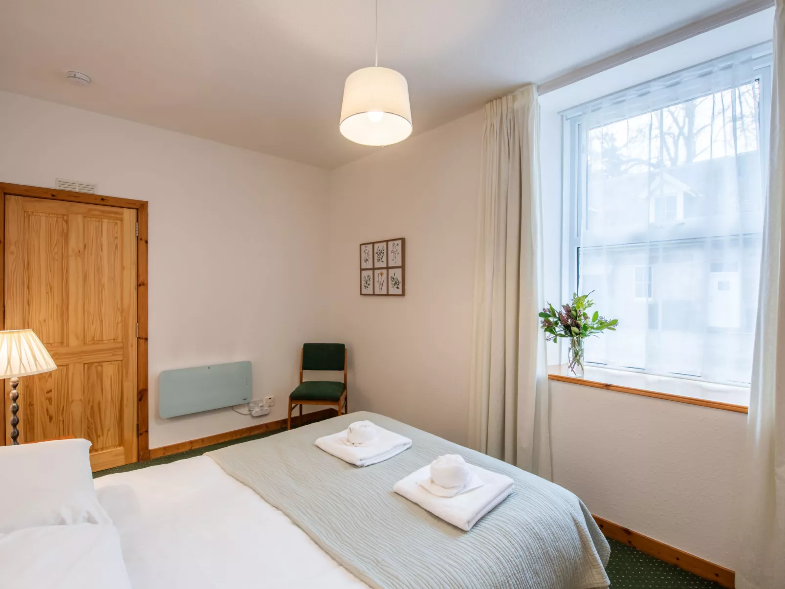 Old Stable & Dairy Combi - Drinnen