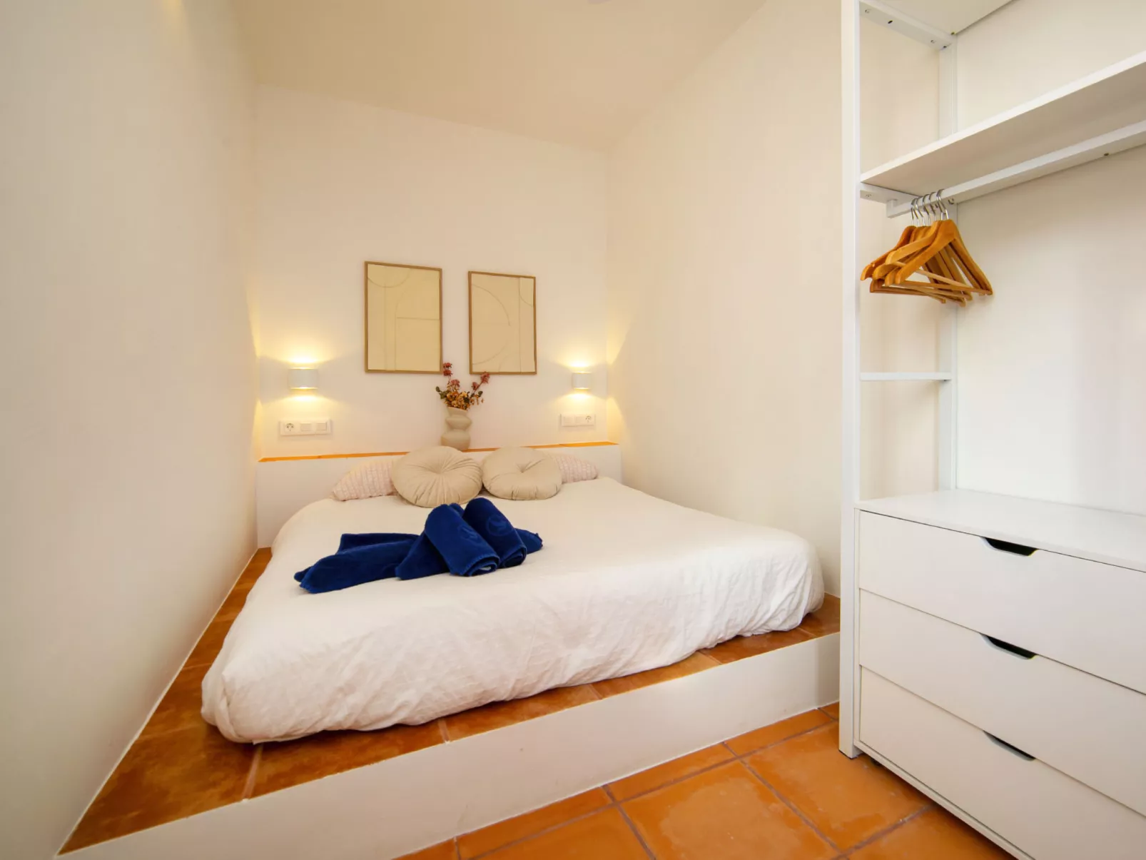 Muralla Roja - Inside