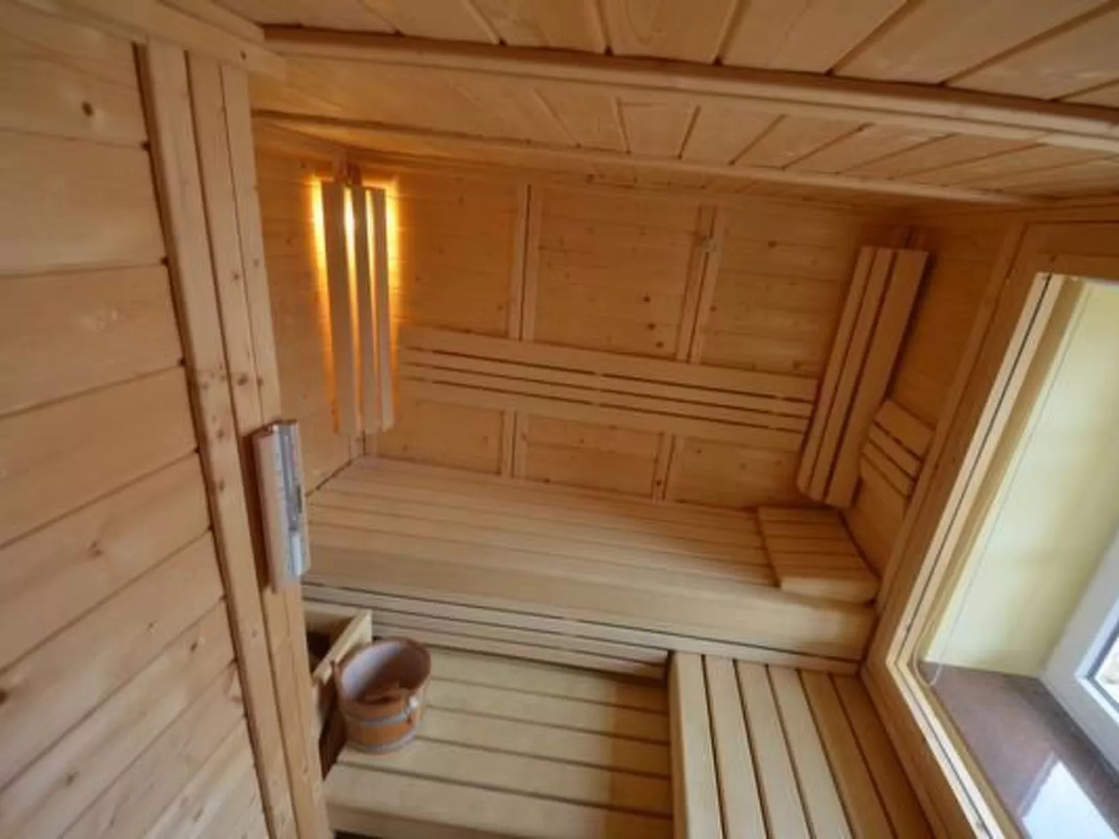 Bel Air in Gager mit Grill und Sauna - Drinnen