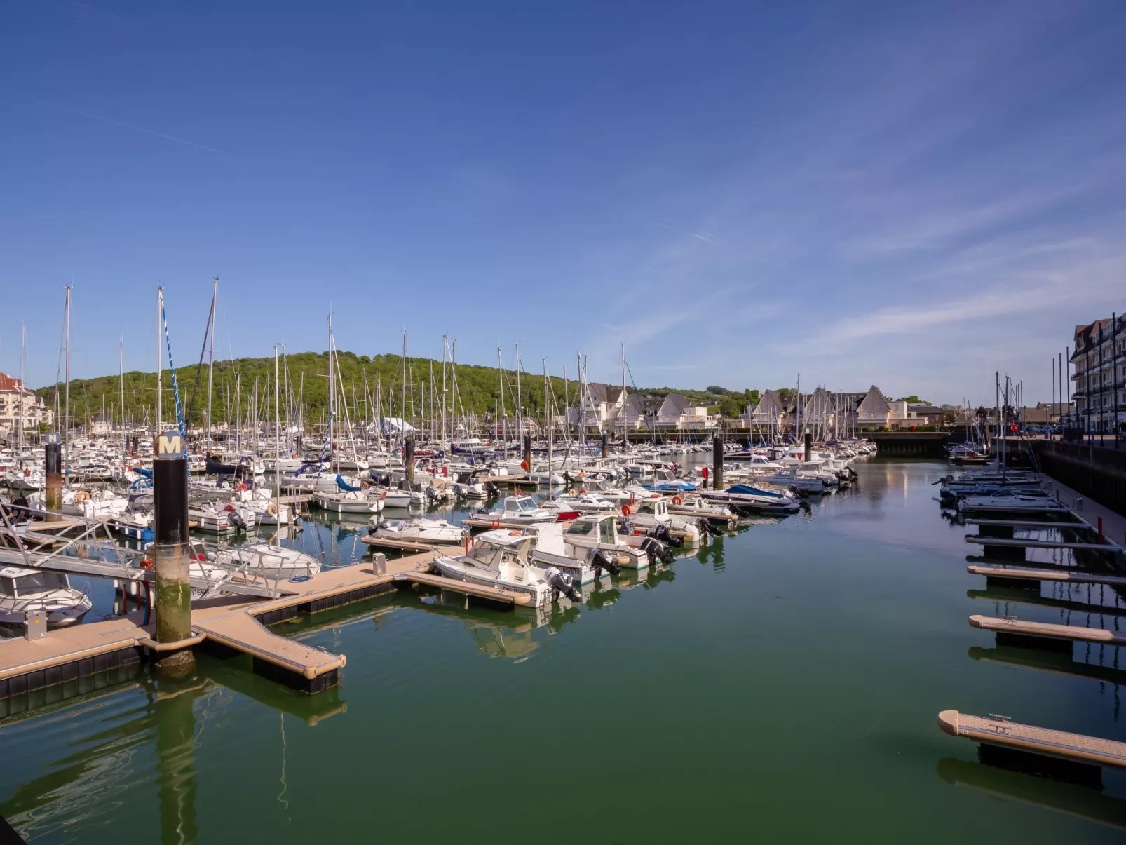 Port Guillaume - Draußen