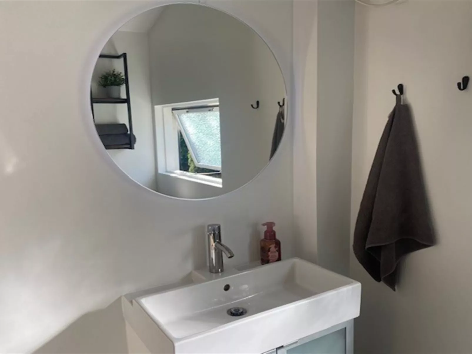 "Elnur" -  from the sea - Inside