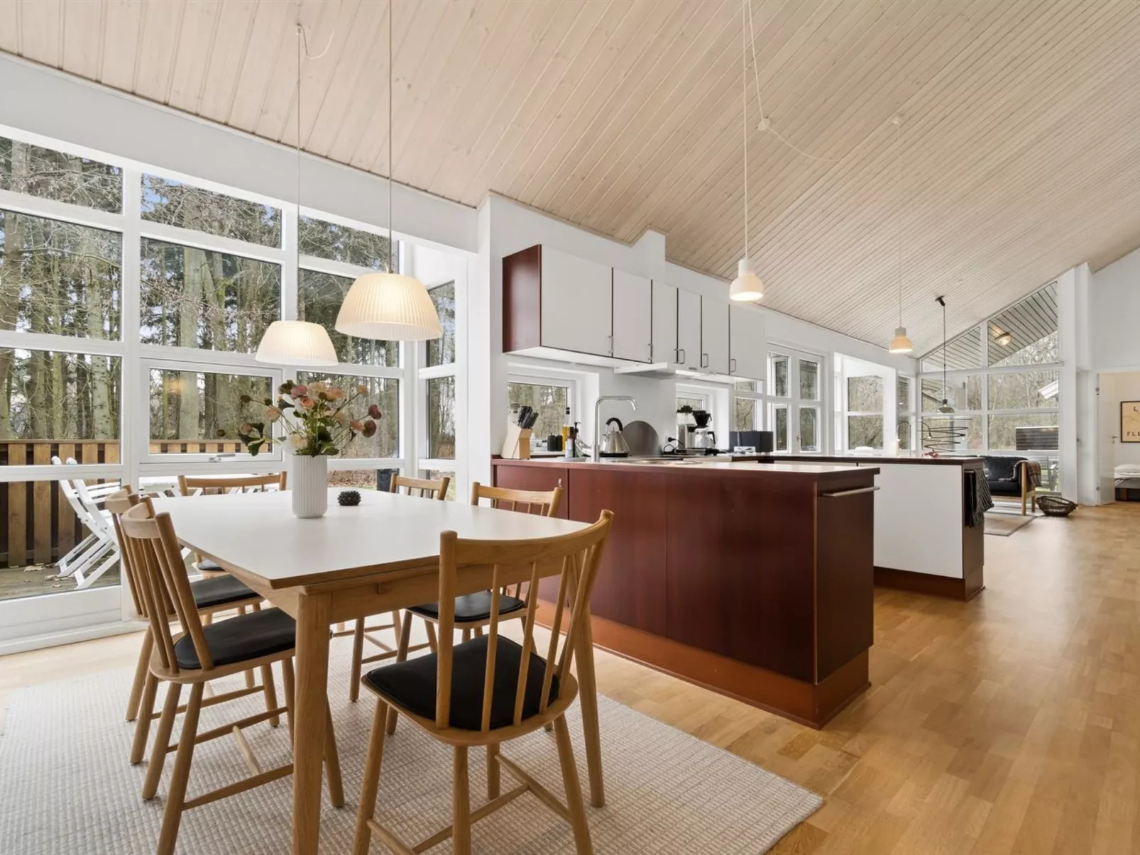 "Aarre" - 1km from the sea - Drinnen