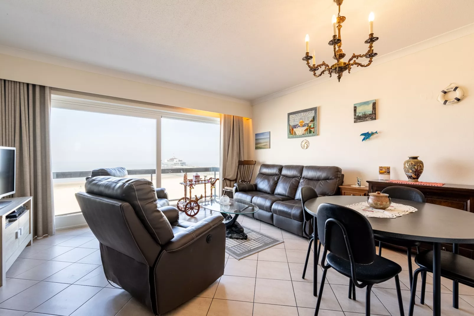 MALIBU BEACH I 4 - Living room