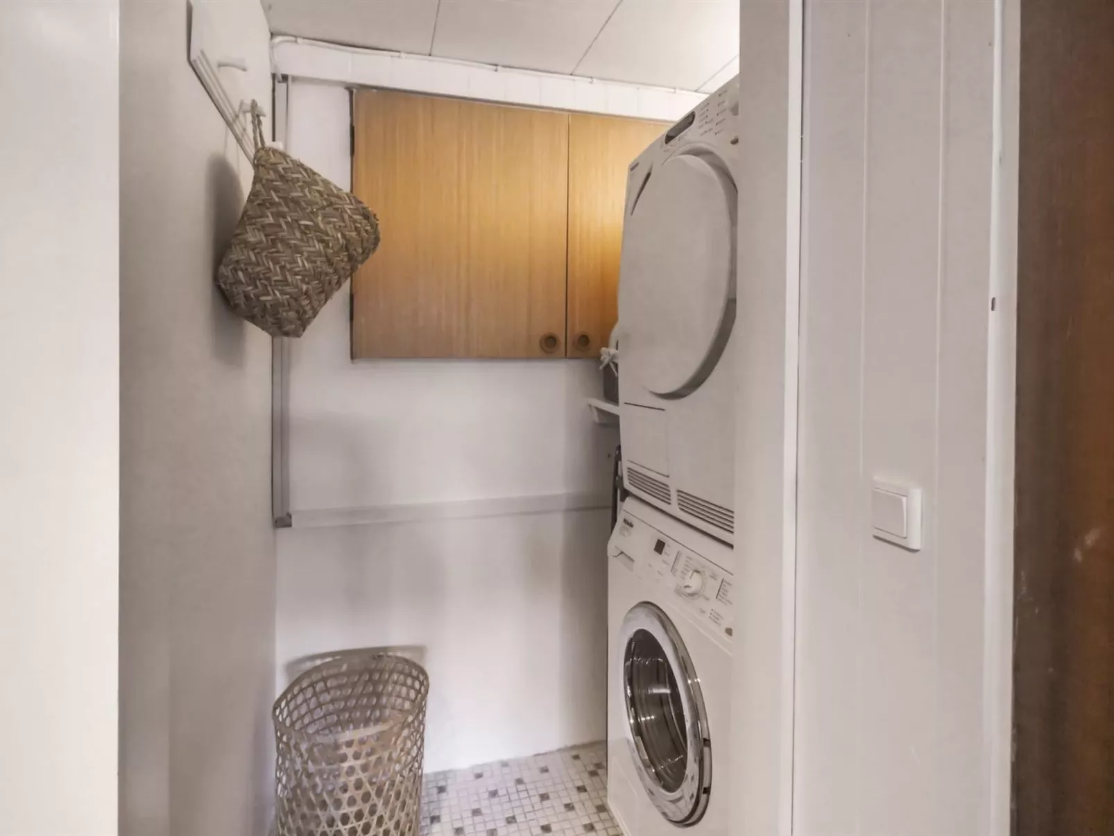 "Takenya" - 400m from the sea - Inside