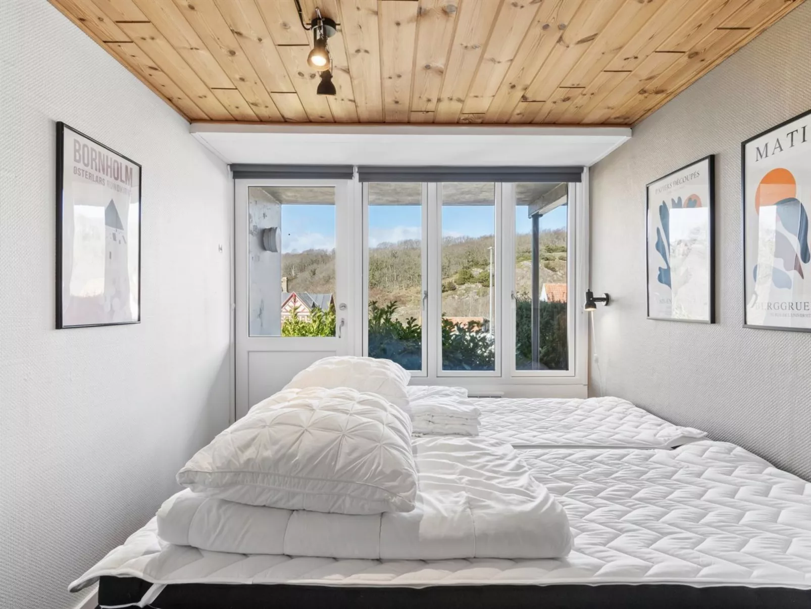 "Takenya" - 400m from the sea - Inside