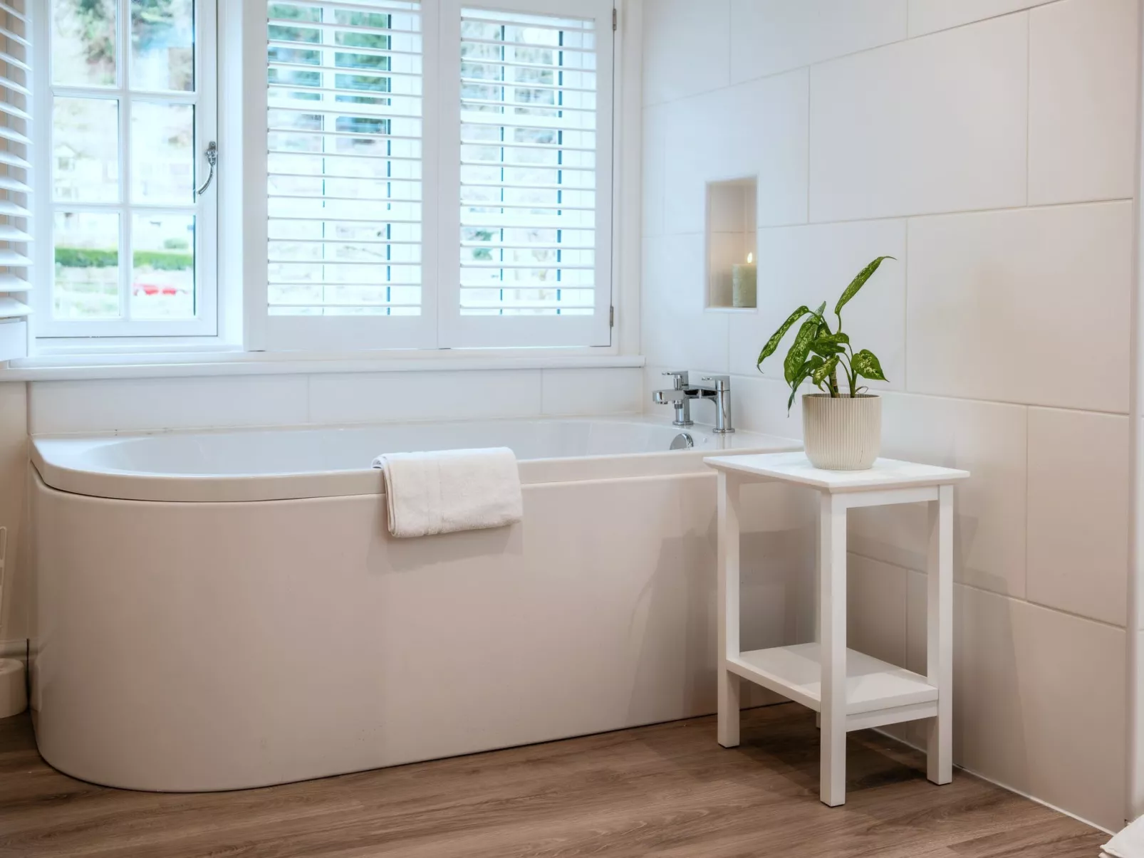 Alpine Cottage - Inside