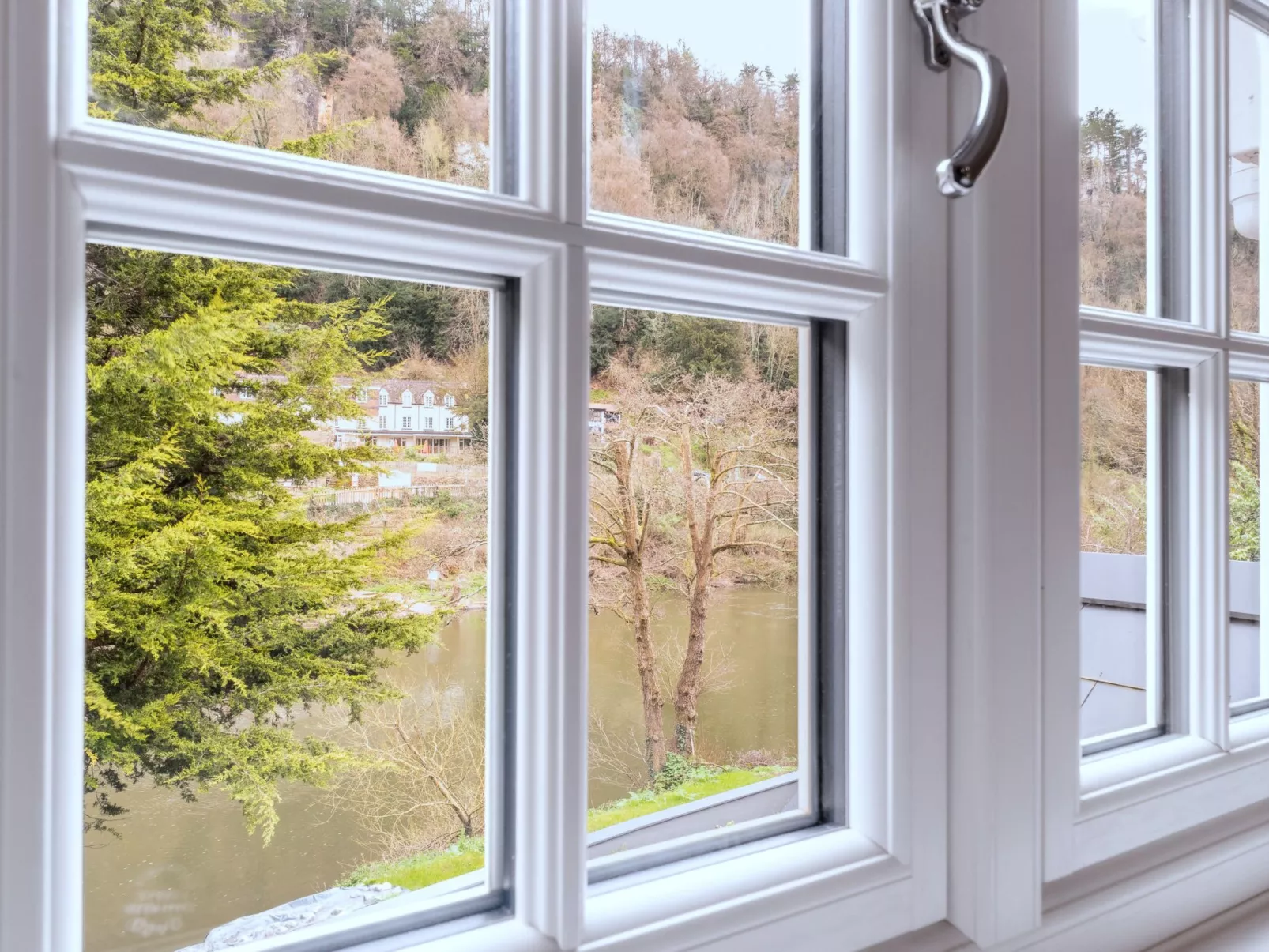 Alpine Cottage - Inside