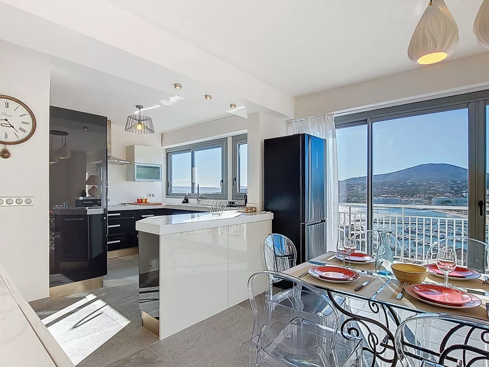 Le Palais de la Mer - Inside