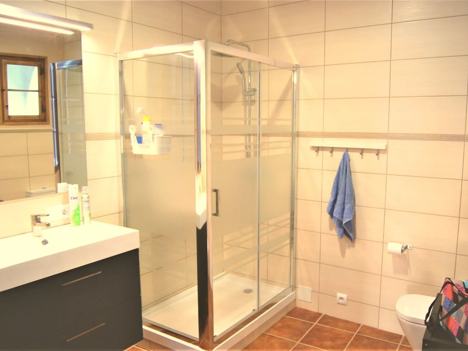 "Sunny Cervantes" mit privatem Balkon - Dedans