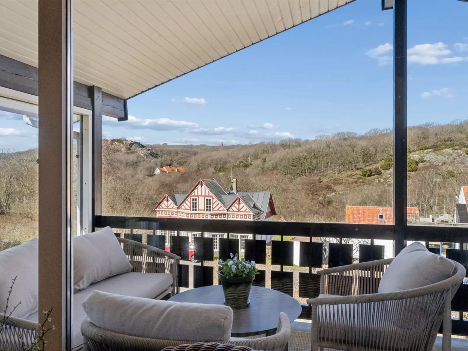 "Takenya" - 400m from the sea - Outside