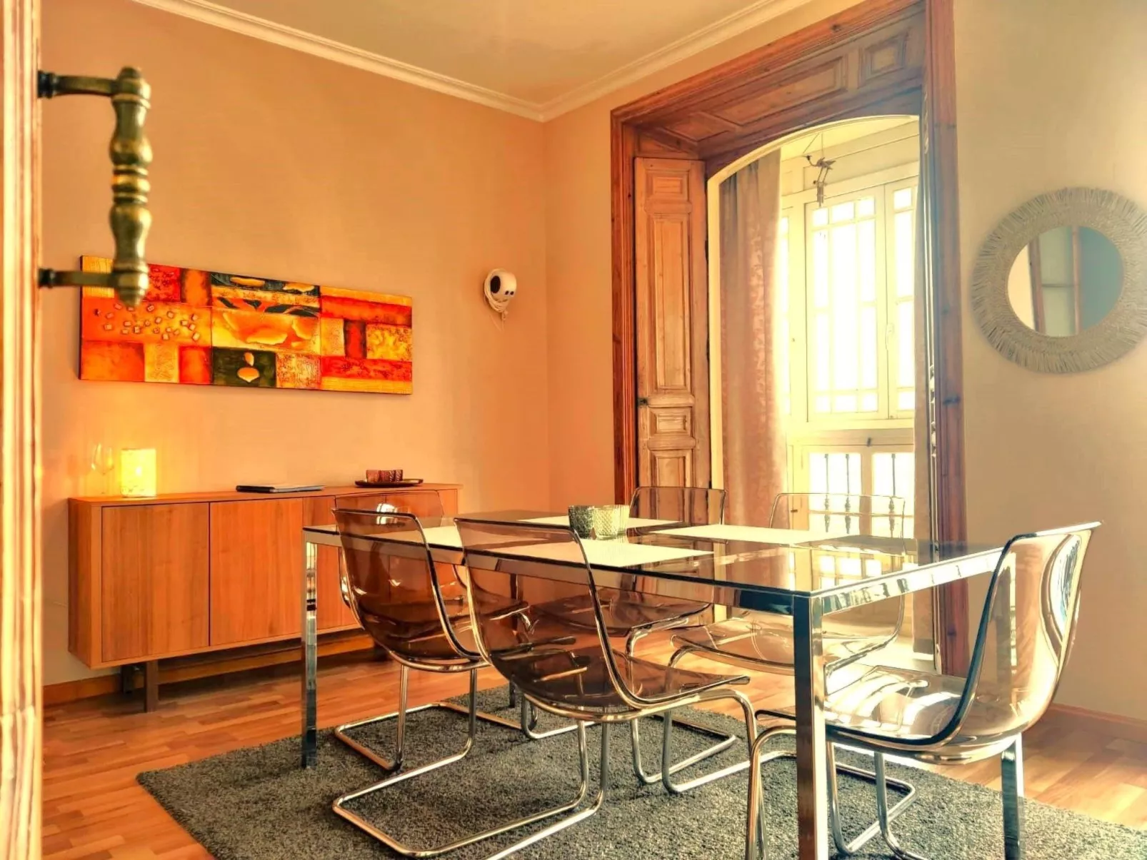 "Sunny Cervantes" mit privatem Balkon - Dedans