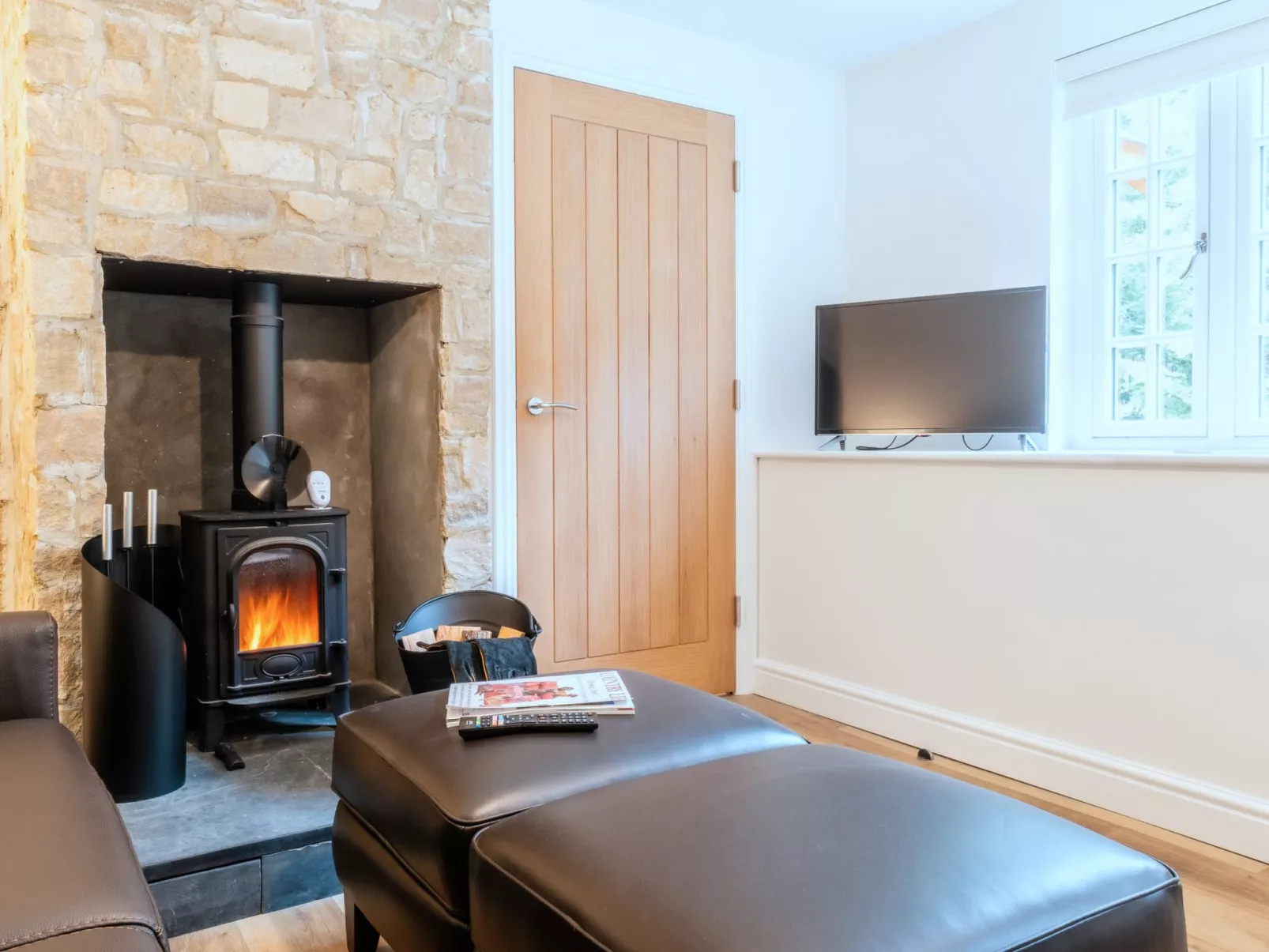 Alpine Cottage - Inside