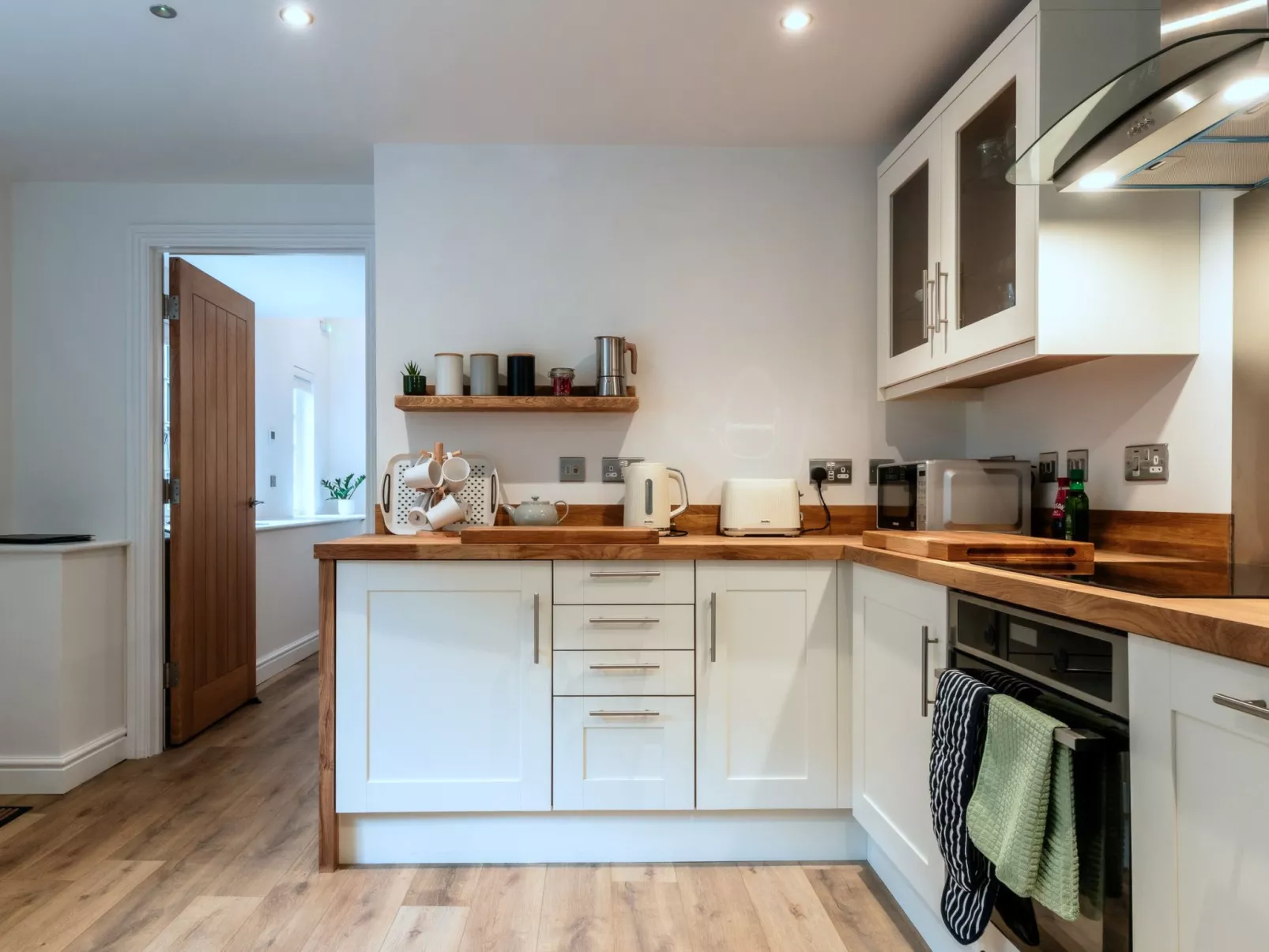 Alpine Cottage - Inside